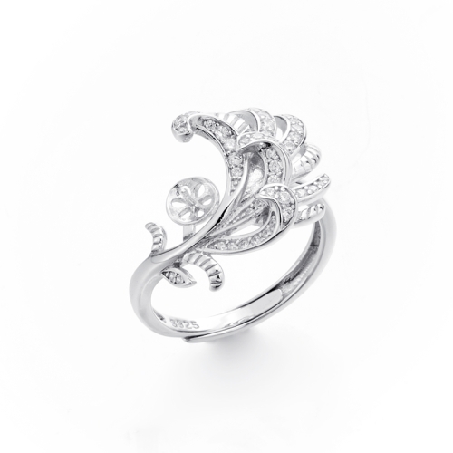 Accent Cocktail Ring Fitting with leaves in sterling silver 925